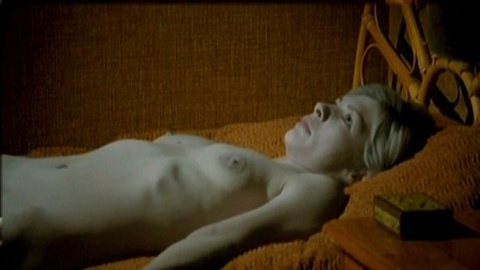 Amelia Curtis Nude in Love Soup. Breasts, Bush, blonde, corpse. 683386