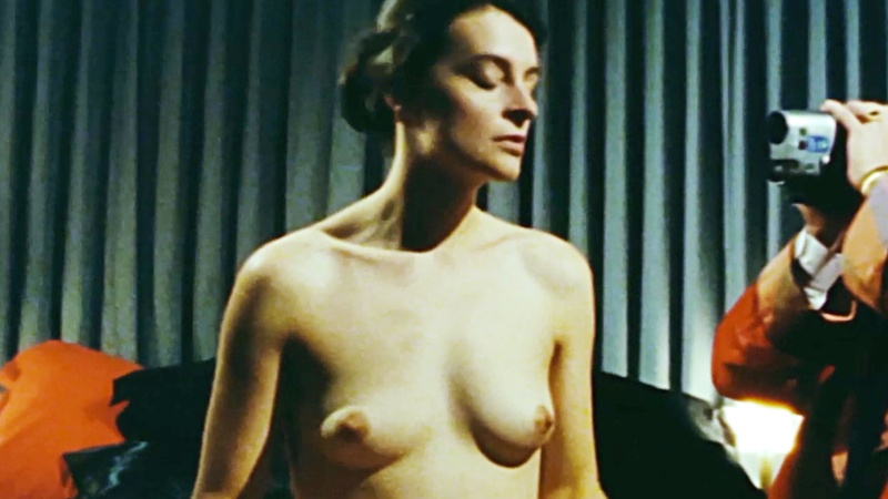 Helen Hopkins Nude in Sensitive New-Age Killer. Breasts, being filmed, black hair. 603748