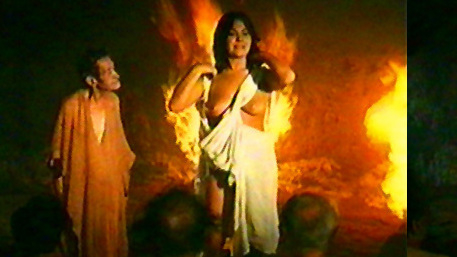 Zia Alessandra from Novelle licenziose di vergini vogliose Naked. Breasts, brunette, fire. 535181