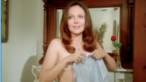 Cristina Galbó in Hasta que el matrimonio nos separe (1977) Breasts Breasts Brunette 620729