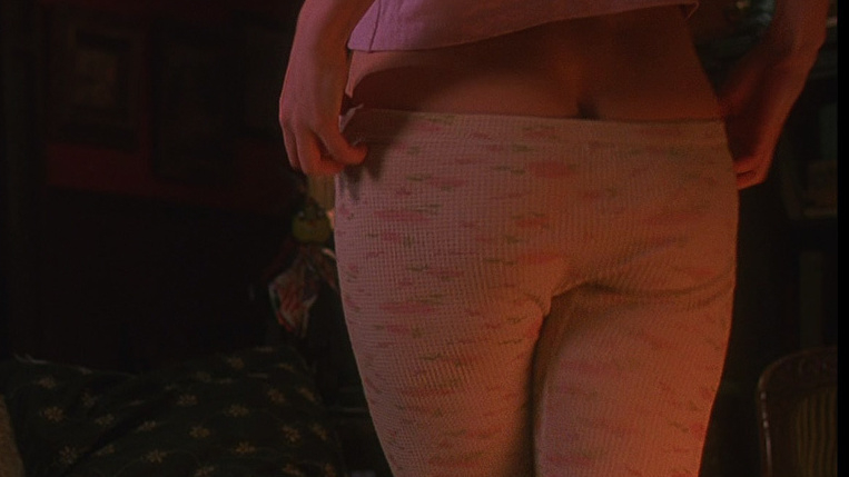 Sheri Moon Zombie Nude in House of 1000 Corpses. Butt, buttcrack, couple. 686746