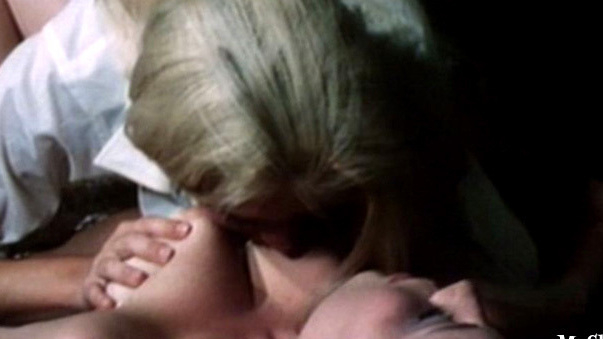 Linda Susoeff Nude as Cathy. Breasts, Lesbian, nude, woman kissing breasts. 563678