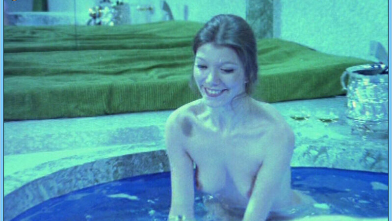 Anne Bie Warburg Naked as Juliette Karlsson. Breasts, hot tub, nude. 641439