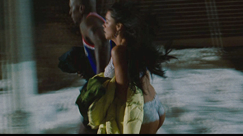 Sofía Vergara in Four Brothers (2005) Underwear Black Man Latina 686996