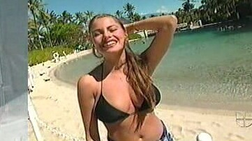 Hottest Sofía Vergara Scene in Fuera de serie. Bikini, Latina, SFW. 660806