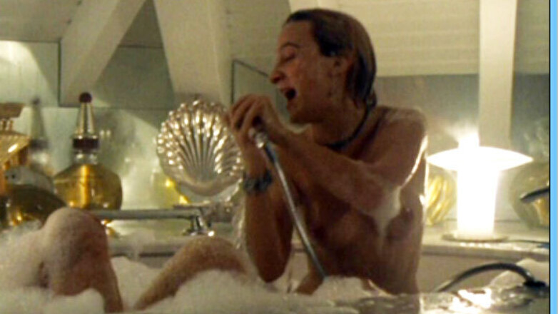 Spasti from Engel & Joe Naked. Breasts, bathtub, brunette. 601247
