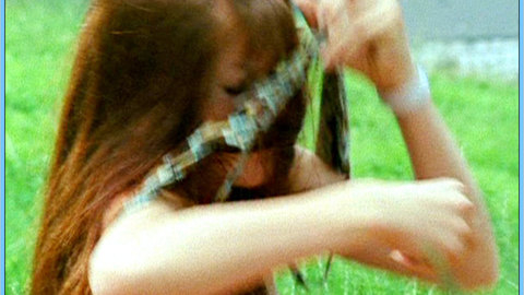 Wolke Hegenbarth in Freundinnen und andere Monster (1998) Breasts Breasts Brunette 576822