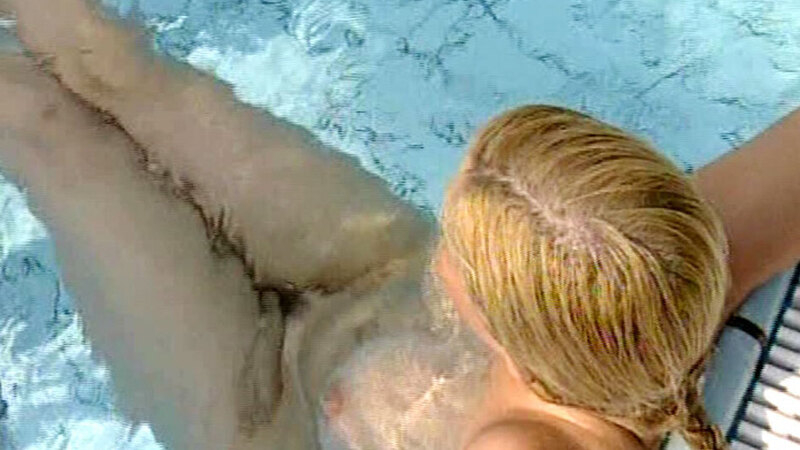 Gina Wild Naked in hallo Deutschland. Breasts, Bush, blonde, hair in ponytail. 665125