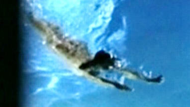 Nudes of Natalie from Ein Mann fällt nicht vom Himmel. Butt, black hair, in water. 606072