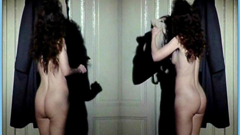 Ulrike Krumbiegel in Der Bruch (1989) Breasts Butt Back Exposed Black Hair 640042