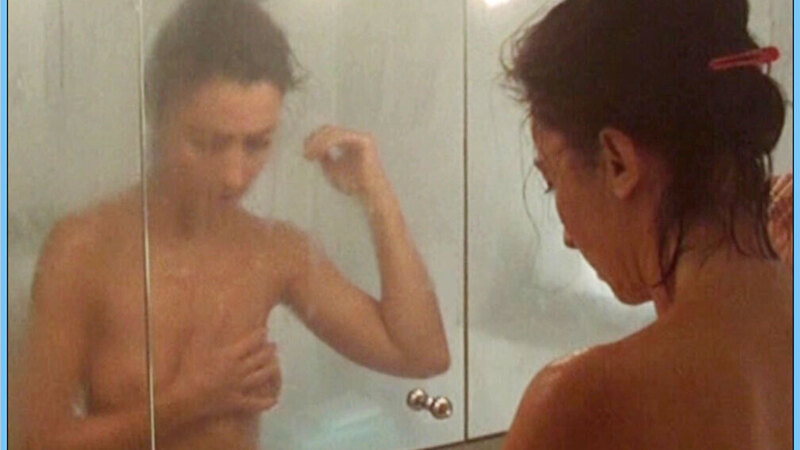 Laura Waldner from Die Geliebte Naked. Breasts, black hair, in mirror. 656123