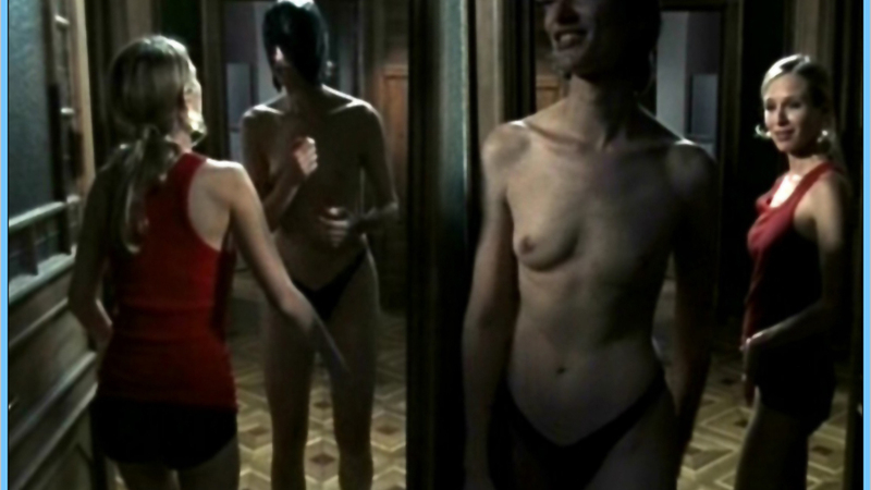 Katrin Wasow Nude in Geheimnisvolle Freundinnen. Breasts, black panties, blonde. 604210