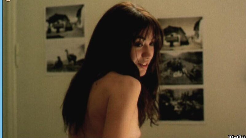 Malena Solda Naked in Nueces para el amor. Breasts, nude, right breast. 542311