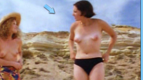 Nudes of Paula from Maslin Beach. Breasts, beach, brunette. 597264