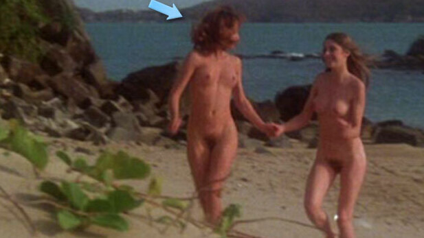 Nudes of Jackie from Vanessa. Breasts, Bush, beach, hairy bush. 566232