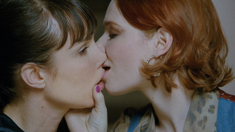 Passion's Sexiest Scenes with Karoline Herfurth. Sexy, Lesbian, SFW, kissing. 731154