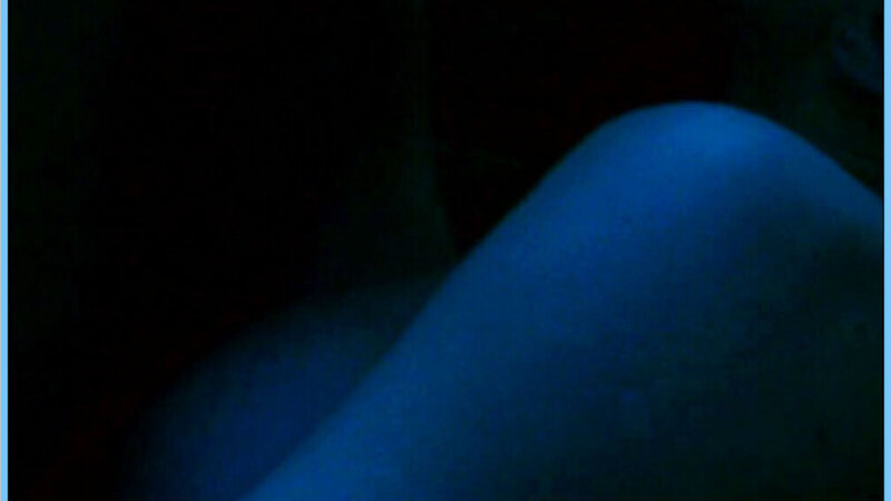 Sexiest Anna Maria Mühe Scene in Big Girls Don't Cry. Sexy, curves, dark. 536707