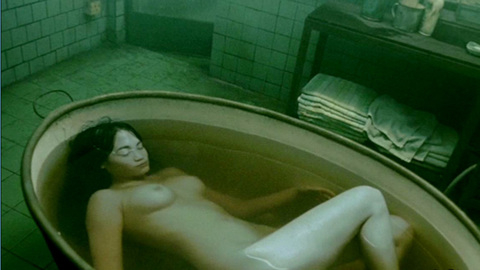 Eugenia Yuan in Three... Extremes II (2002) Breasts Asian Bathtub 633310
