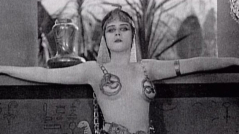Cleopatra's Sexiest Scenes with Theda Bara. Sexy, SFW, black and white. 587760