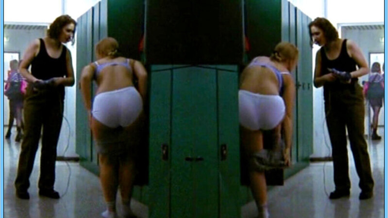 Hottest Stephanie Gossger Scene in Einer geht noch. Underwear, Locker Room, SFW. 591578