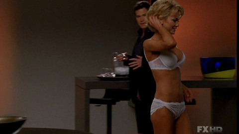Kelly Carlson in Nip/Tuck (2003-2010) Underwear Blonde Cleavage 678471