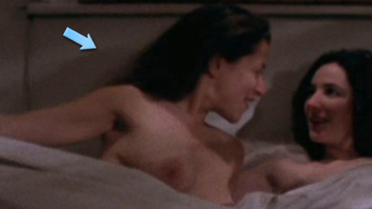 Betsy Julia Robinson Naked in Lianna. Breasts, Lesbian, big areolas, big breasts. 581161