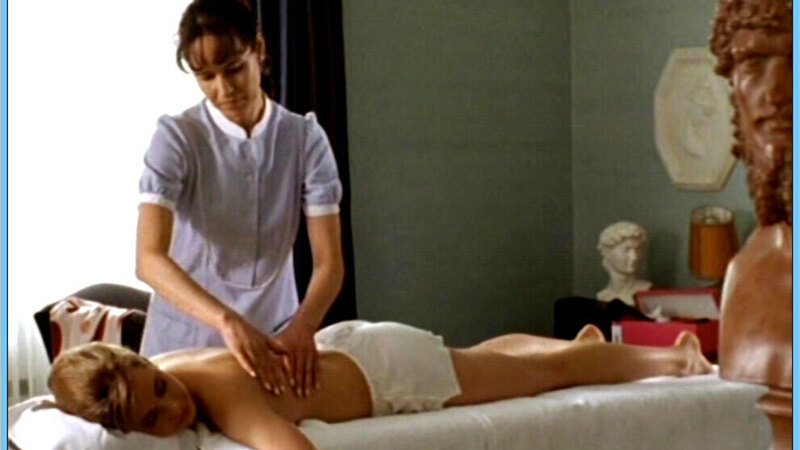 Sexiest Scenes of Bea from Ein Banker zum Verlieben. Sexy, SFW, back massage. 580379