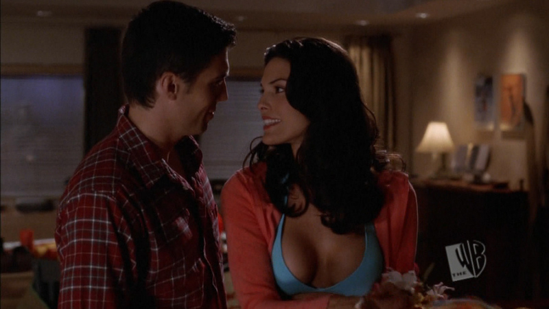 Hottest Alana De La Garza Scene in The Mountain. Bikini, SFW, black hair. 661622