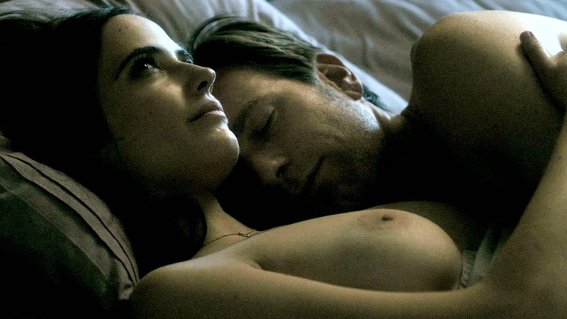 Eva Green Nude as Susan. Breasts, couple in bed, nude. 710516
