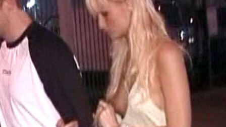 Paris Hilton Nude as Herself. Breasts, accidental skin, blonde. 629888