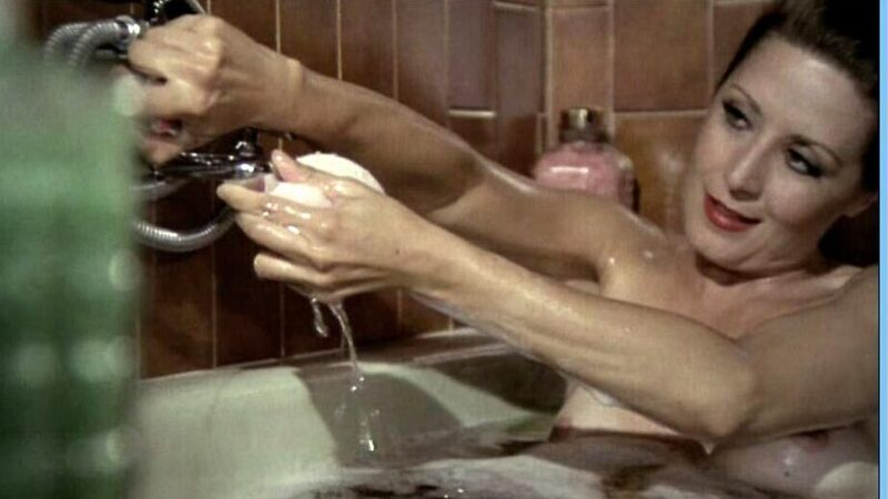 NA from Yo soy Fulana de Tal Naked. Breasts, bathtub, brunette. 542279