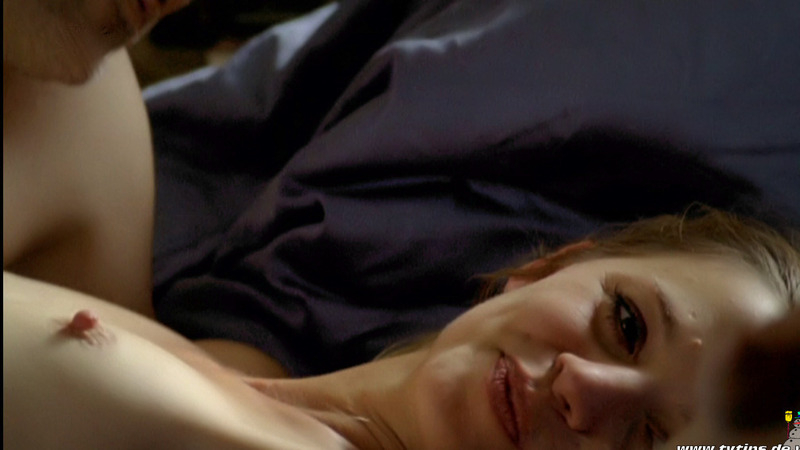 Annika Blendl Nude as Caroline Alberti. Breasts, bed, brunette. 716810