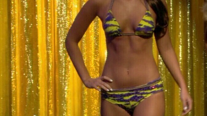 Hope & Faith's Sexiest Scenes with Megan Fox. Bikini, SFW, brunette. 660120