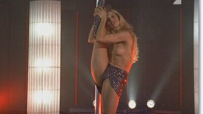 Nudes of Stripperin #1 from Das allerbeste Stück. Breasts, back exposed, blonde. 610716