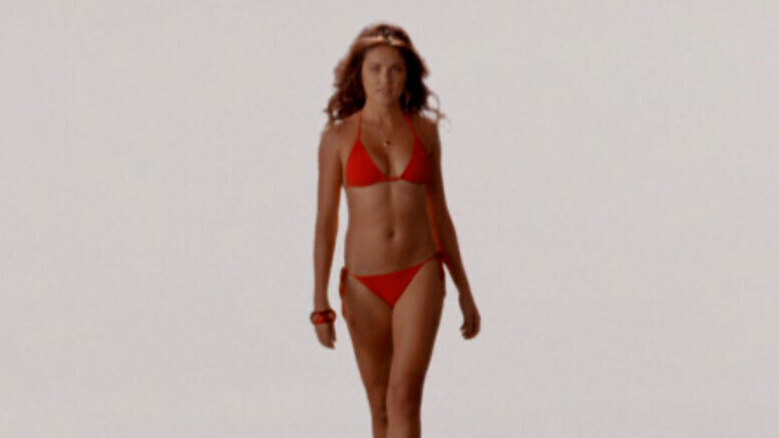 Hottest Marika Dominczyk Scene in Get Smart's Bruce and Lloyd out of Control. Bikini, SFW, brunette. 610508