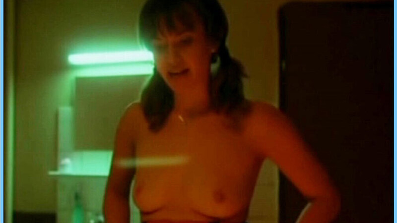 Oana Solomonescu Nude in Zoom. Breasts, bathroom, brunette. 643708