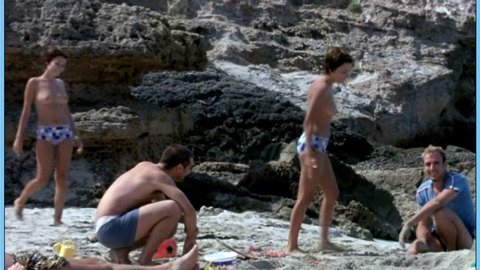 Adriana Domínguez in Ibiza Dream (2002) Breasts Breasts Brunette 611848