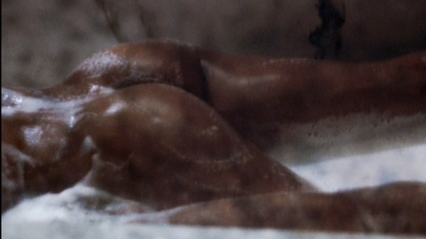 Sheila Frazier Naked as Georgia. Butt, bath, bath tub. 834645