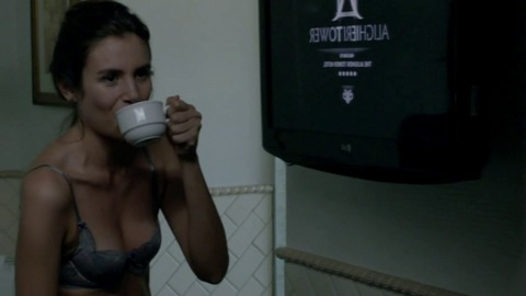 Louise Monot in The After (2014) Underwear Bathroom Brunette 734544