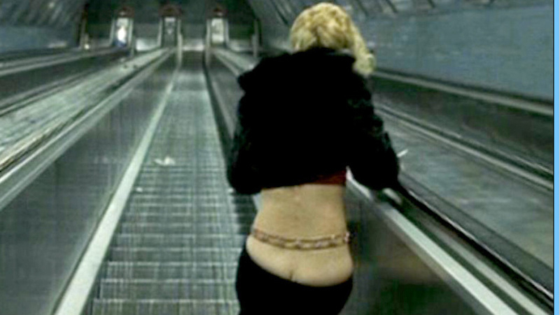 Enikö Eszenyi Naked in Kontroll. Butt, blonde, buttcrack. 615775