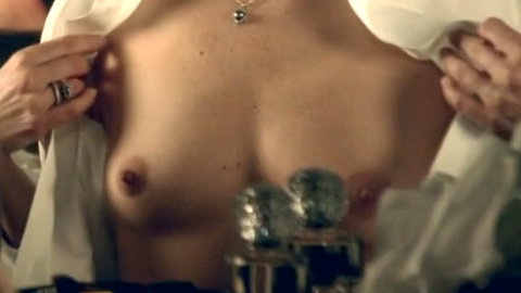 Agathe de La Boulaye Nude in Petits arrangements avec ma mère. Breasts, brunette, looking in mirror. 708112