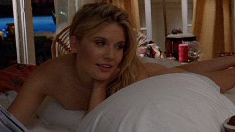 Maggie Grace Nude in Californication. Butt, couple in bed, nude. 723028