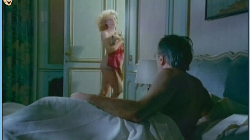 Hottest Grace De Capitani Scene in Folle de moi. Sexy, blonde, man laying in bed. 616526