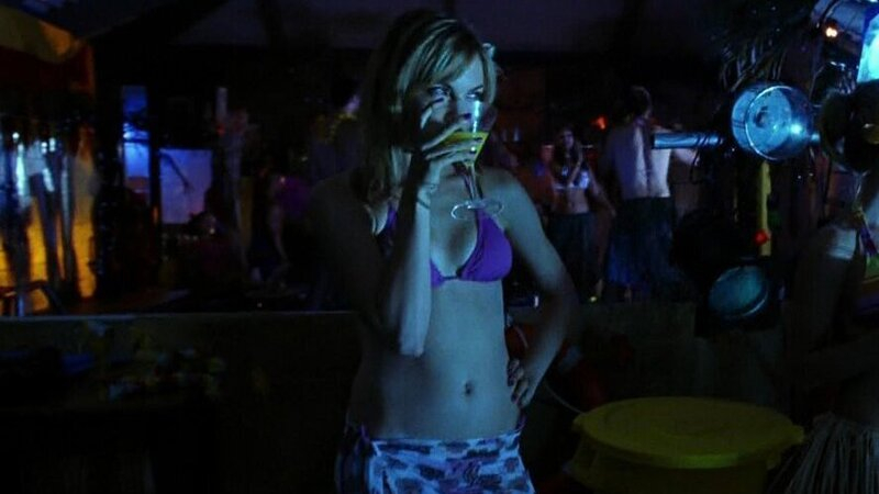 Smallville's Sexiest Scenes with Amanda Walsh. Bikini, SFW, big breasts. 658110