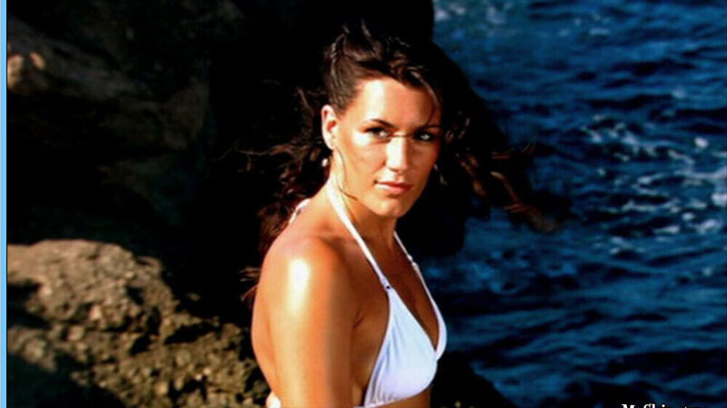 Sexiest Sonja Scenes. Bikini, SFW, black hair. 625180