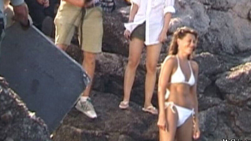It's All Gone Pete Tong's Sexiest Scenes with Kate Magowan. Bikini, SFW, cleavage. 625182