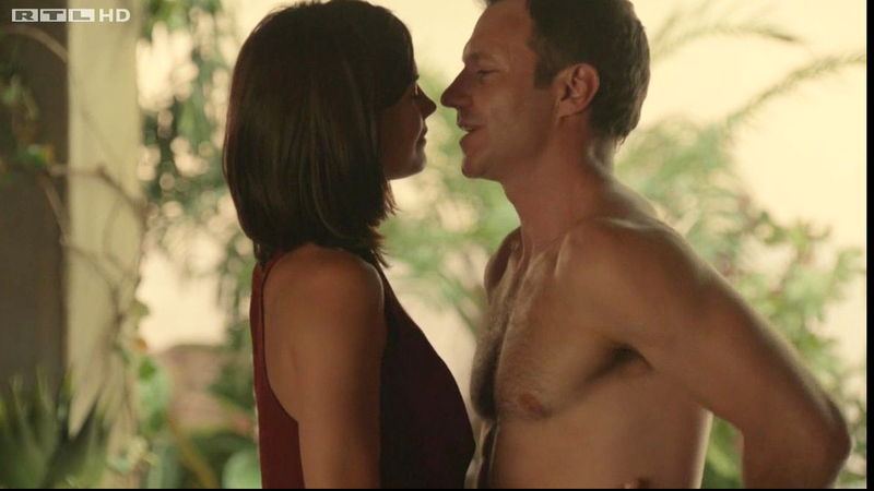 Sexiest Scenes of Juliette Dubois from Transporter: The Series. Sexy, SFW, brunette. 719177