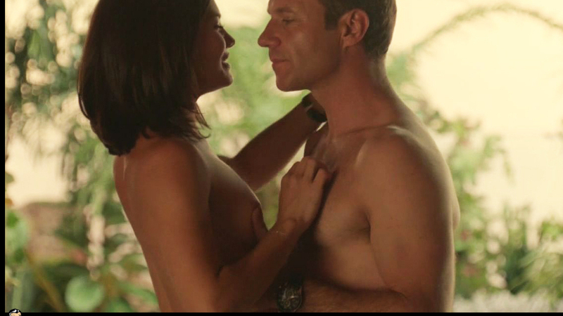 Delphine Chanéac Nude in Transporter: The Series. Breasts, brunette, couple. 719182