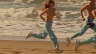 Nudes of Anne-Marie Sakowitz from The Life Aquatic with Steve Zissou. Breasts, beach, blue pants. 740448