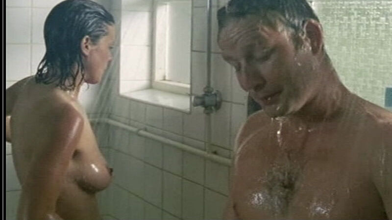 Heather Peace Nude as Becca Gallagher. Breasts, nude, right breast. 653174